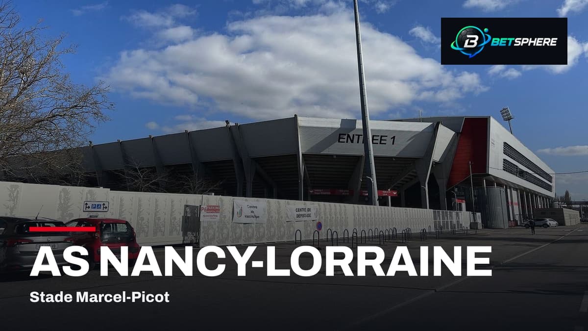 EA Guingamp contre AS Nancy-Lorraine : couleurs des deux clubs face à face, logo BetSphere